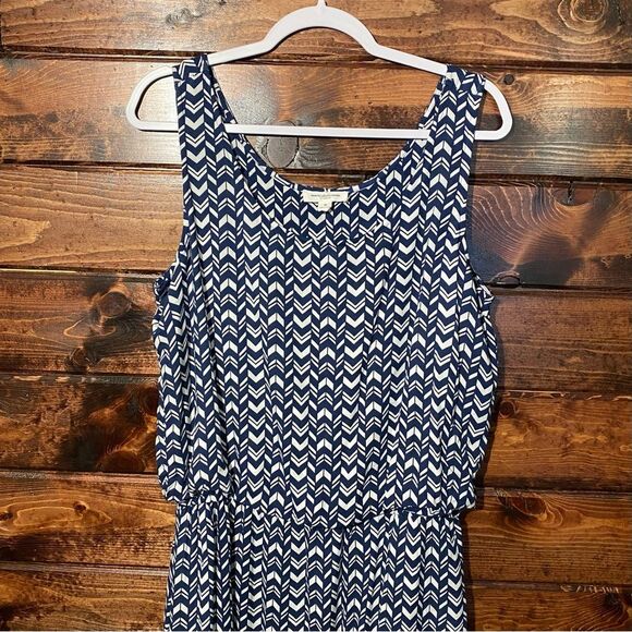 BeachLunchLounge Blue & White Chevron Sleeveless Maxi Length Summer Dress Size M - Picture 2 of 13
